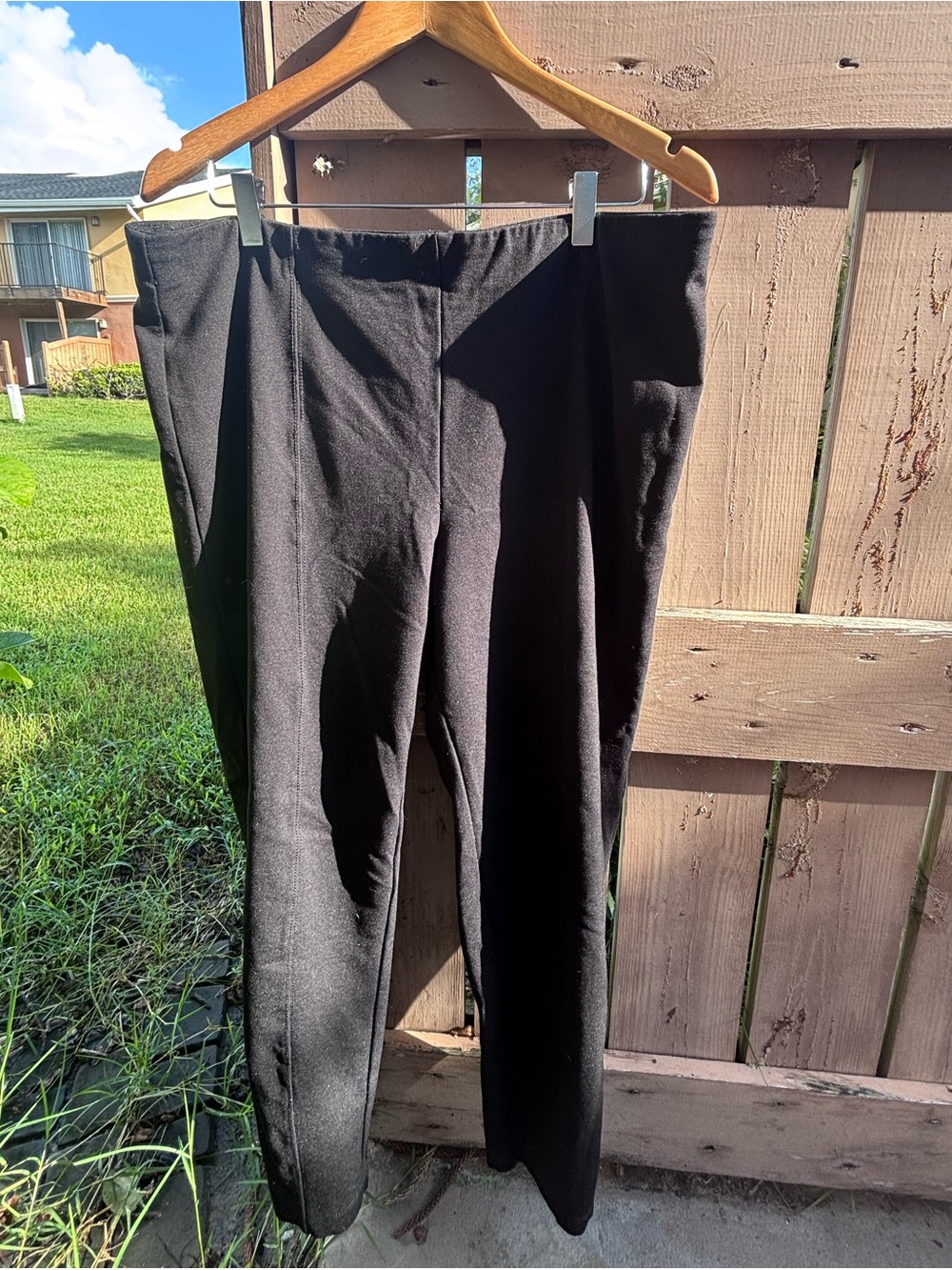❗️LIKE NEW❗️Time and Tru Black Ponte Women's Leggings — Pull-On Smooth Fit